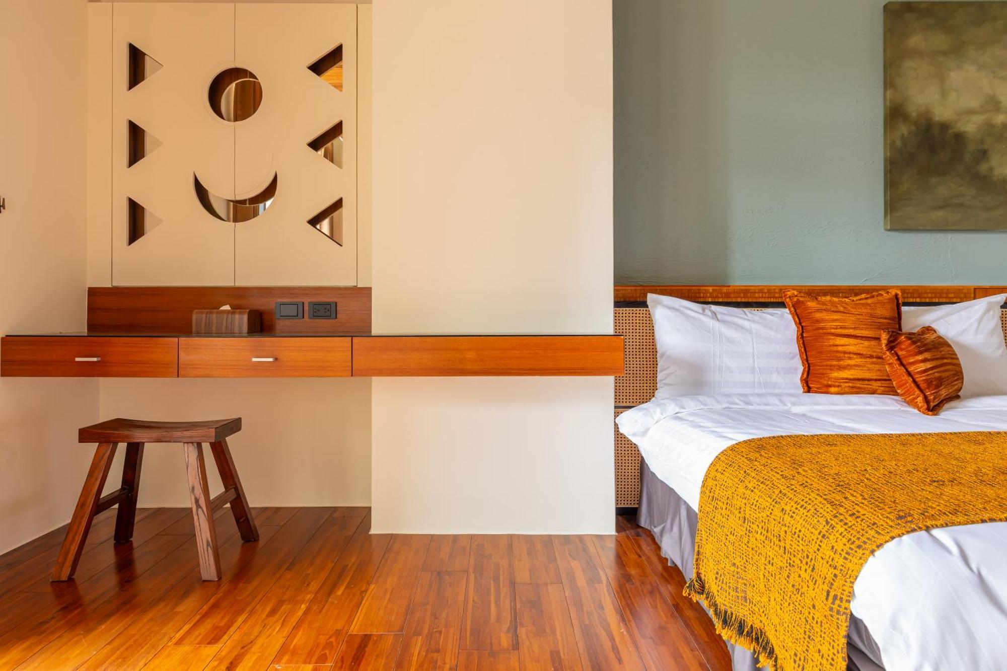 Sun Moon Lake Itathao Vacation Inn With Elevator Yuchi Buitenkant foto