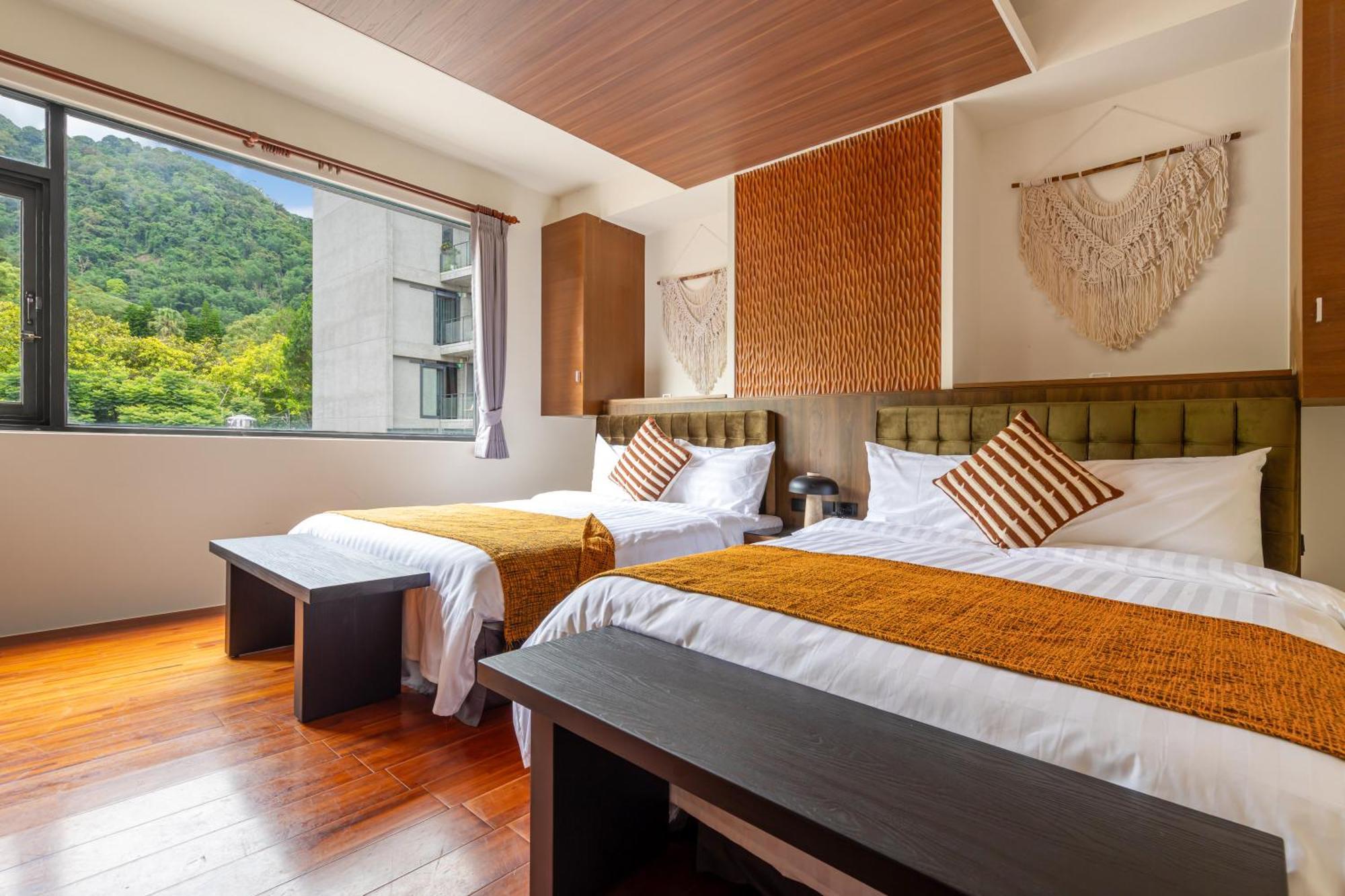 Sun Moon Lake Itathao Vacation Inn With Elevator Yuchi Buitenkant foto