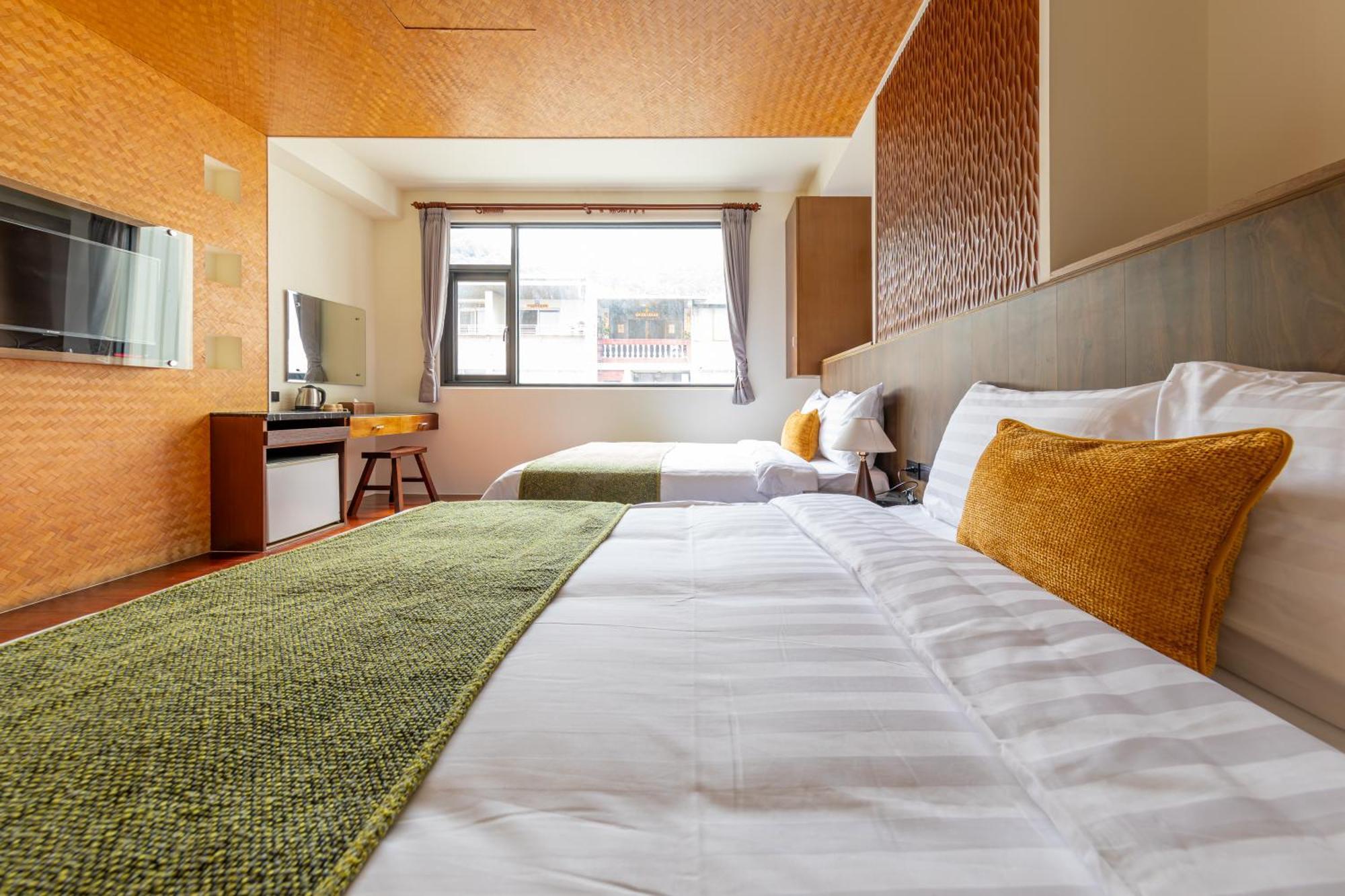 Sun Moon Lake Itathao Vacation Inn With Elevator Yuchi Buitenkant foto