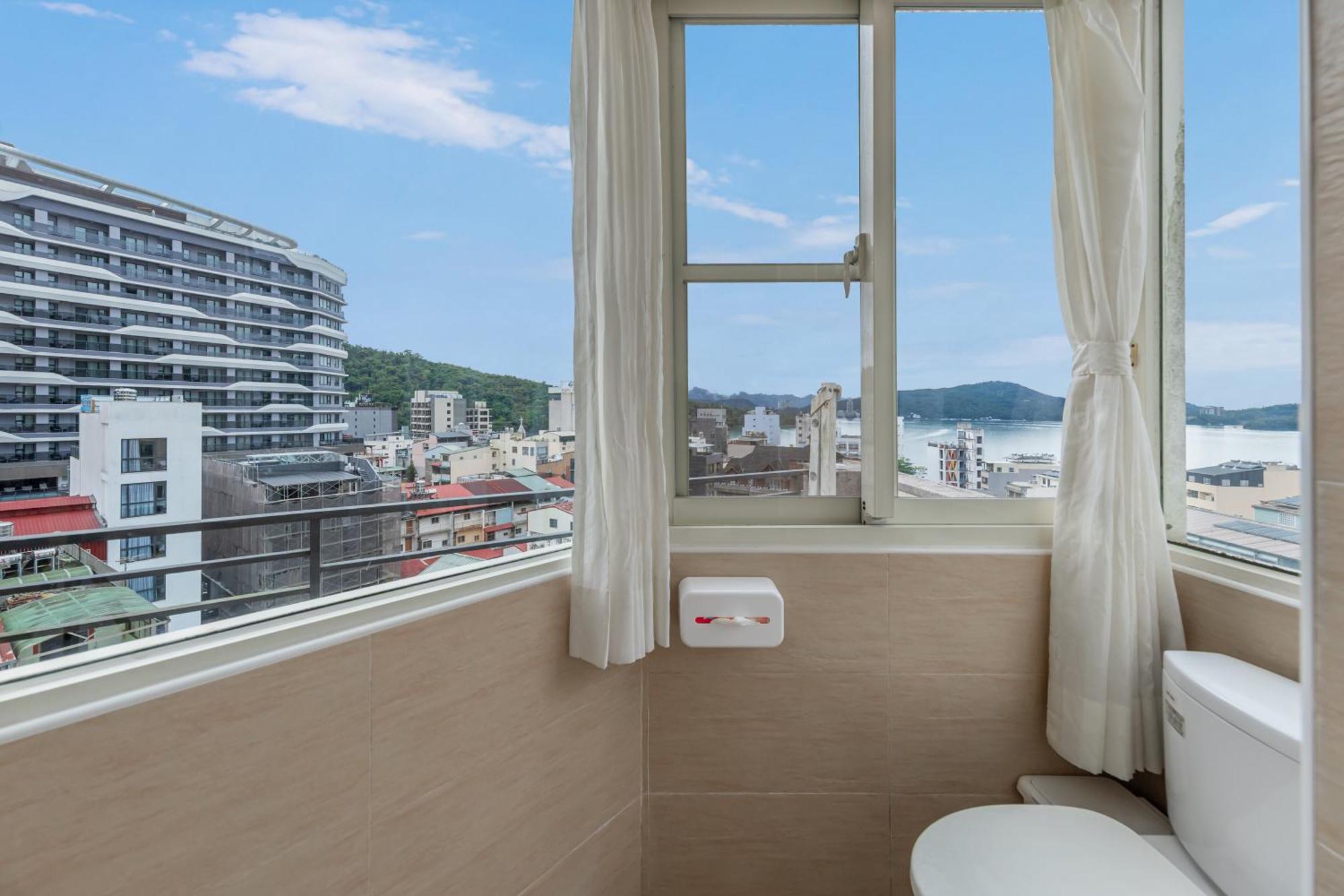 Sun Moon Lake Itathao Vacation Inn With Elevator Yuchi Buitenkant foto