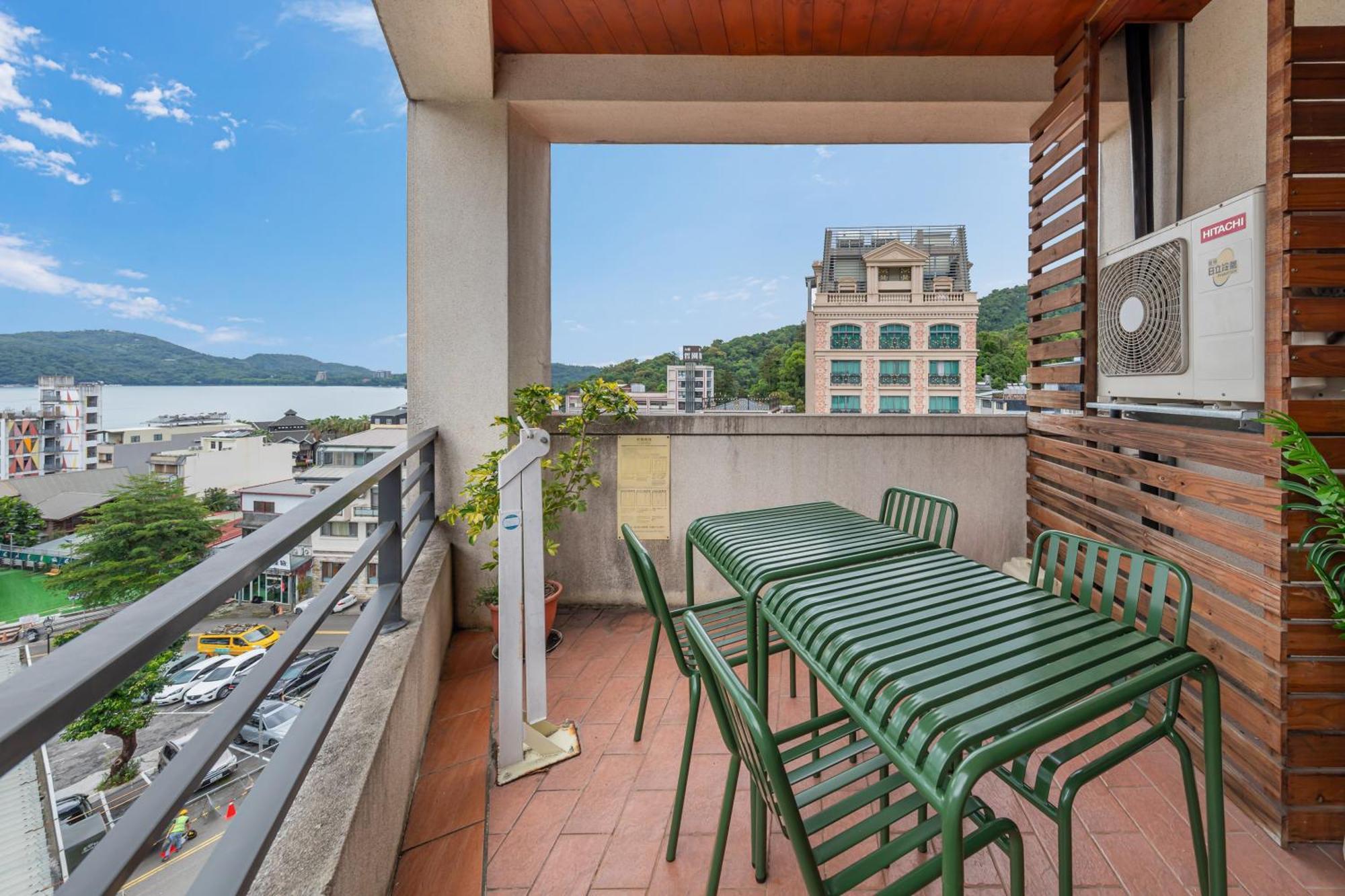 Sun Moon Lake Itathao Vacation Inn With Elevator Yuchi Buitenkant foto