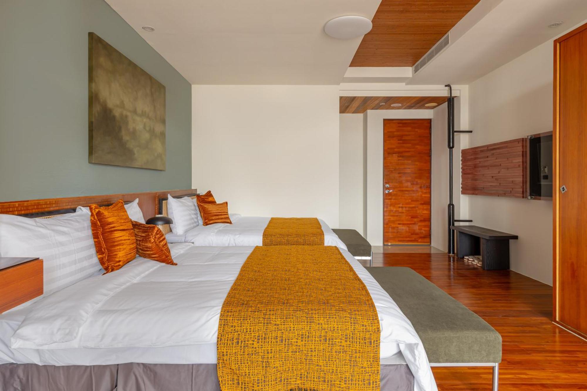 Sun Moon Lake Itathao Vacation Inn With Elevator Yuchi Buitenkant foto